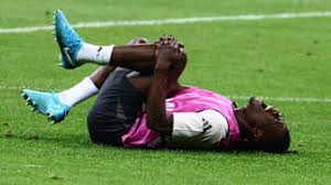 成為該賽季 成為該賽季