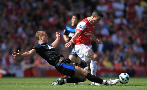 加賽季中雄 加賽季中雄